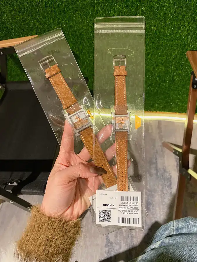 Hermès HEURE H Series Classic H Shape Watch