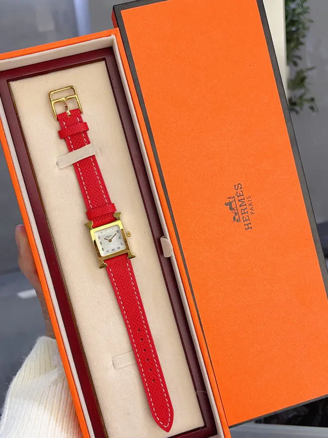 Heure H Watch with H Belt Medium Size