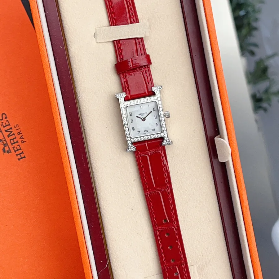 Heure H Watch with H Belt Medium Size