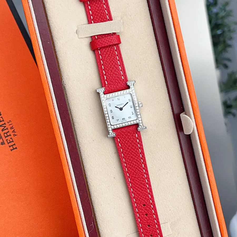 Heure H Watch with H Belt Medium Size