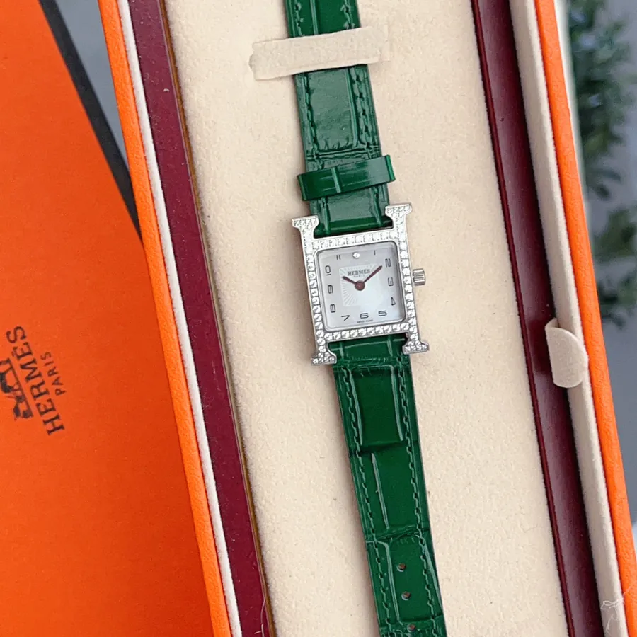 Heure H Watch with H Belt Medium Size