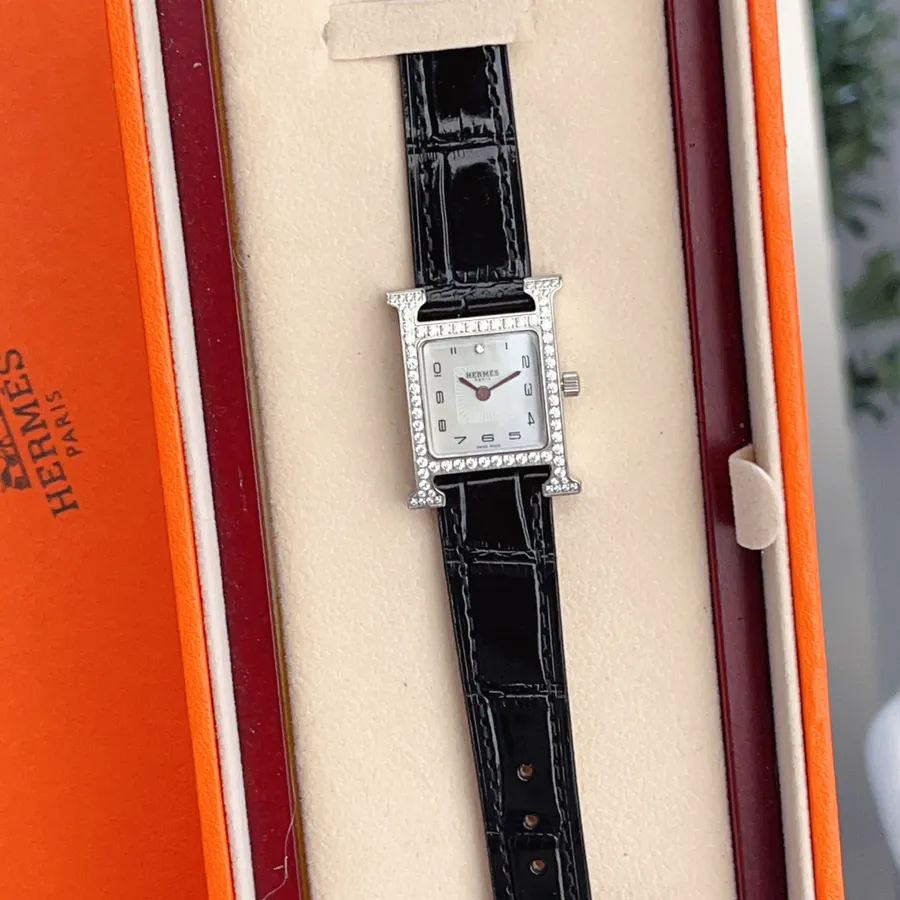 Heure H Watch with H Belt Medium Size