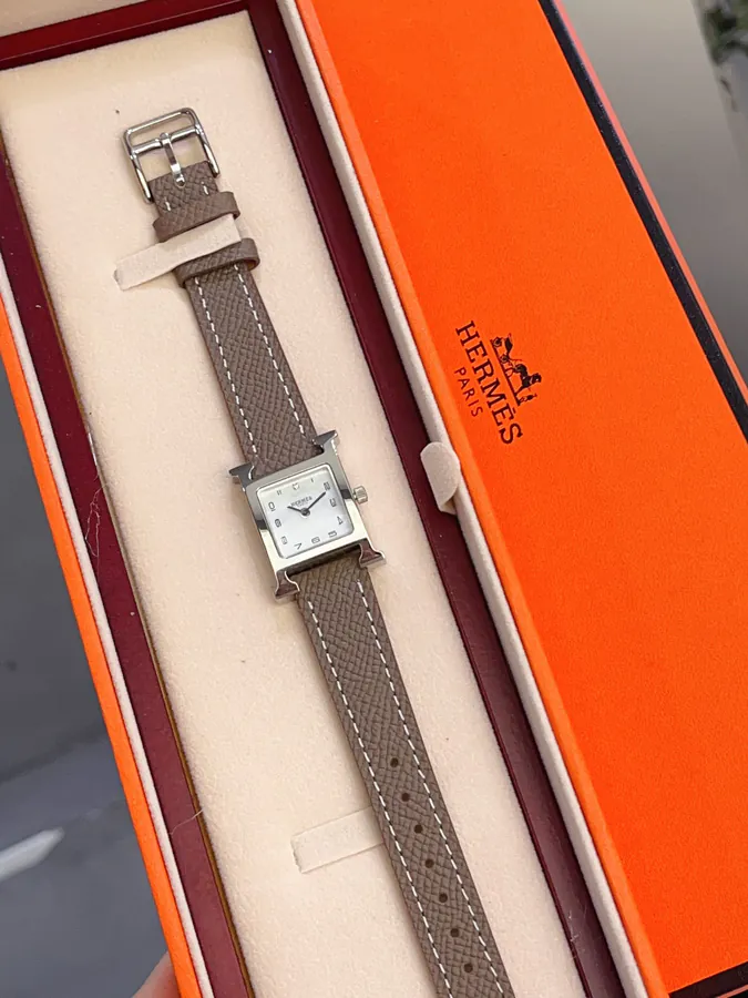 Heure H Watch with H Strap Medium Size