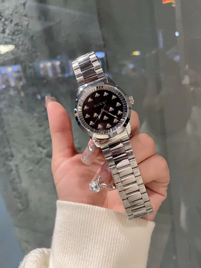 Gucci Christmas Limited Edition Bee Face Watch