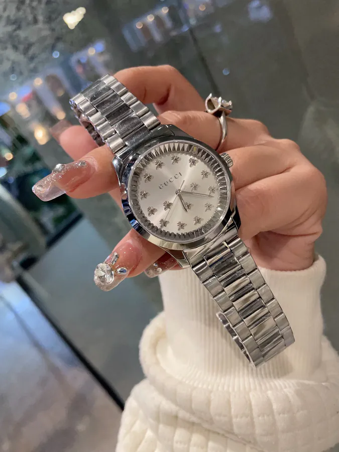Gucci Christmas Limited Edition Bee Face Watch