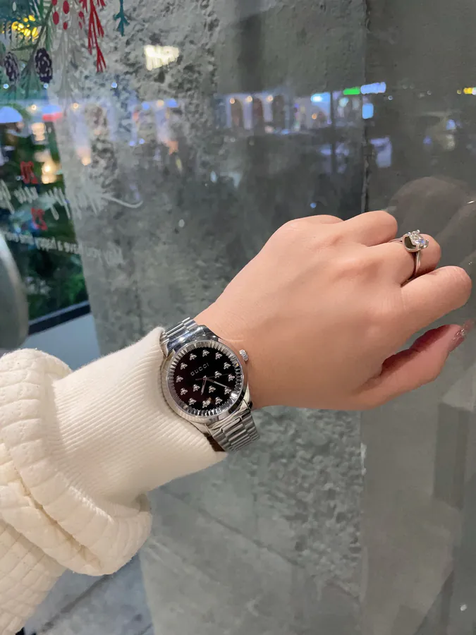 Gucci Christmas Limited Edition Bee Face Watch