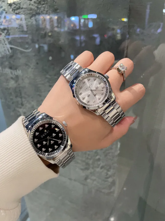 Gucci Christmas Limited Edition Bee Face Watch
