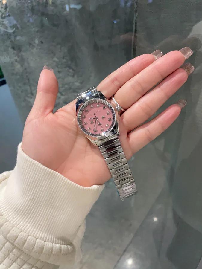 Gucci Christmas Limited Edition Bee Face Watch