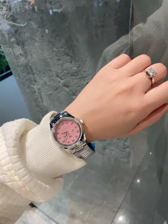 Gucci Christmas Limited Edition Bee Face Watch