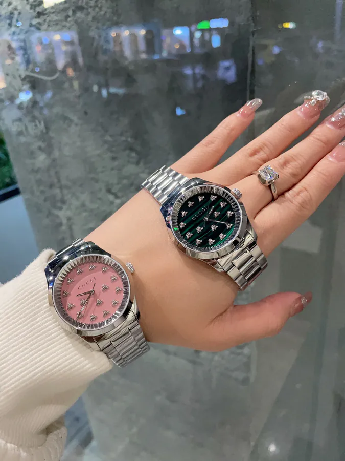 Gucci Christmas Limited Edition Bee Face Watch