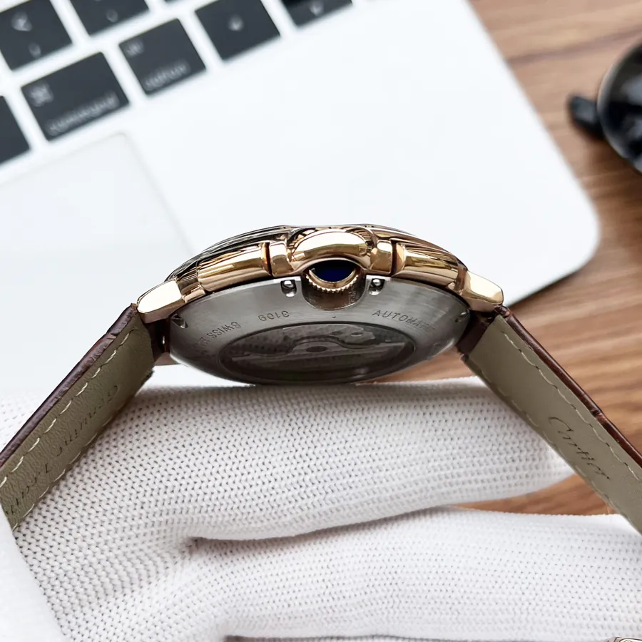 CARTIER Men's Watch 45mm Diameter