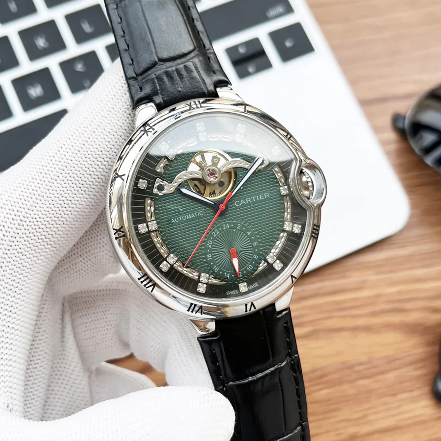 CARTIER Men's Watch with Gold and Silver Pricing