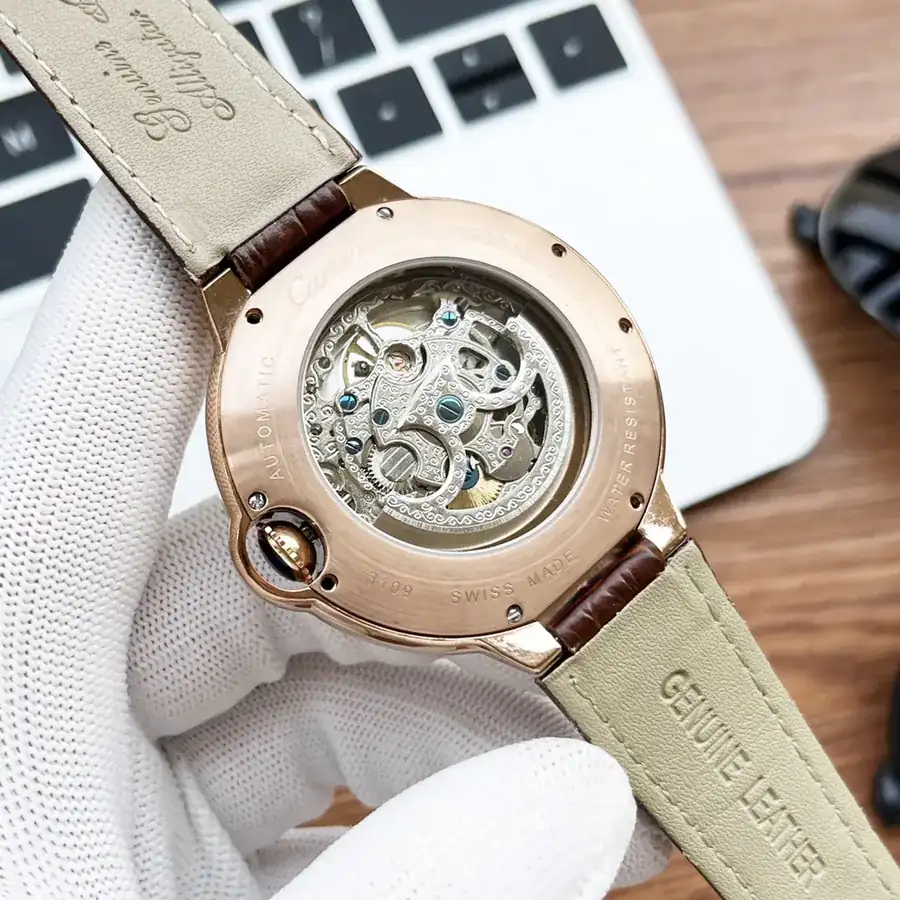 CARTIER Men's Watch with Gold and Silver Pricing