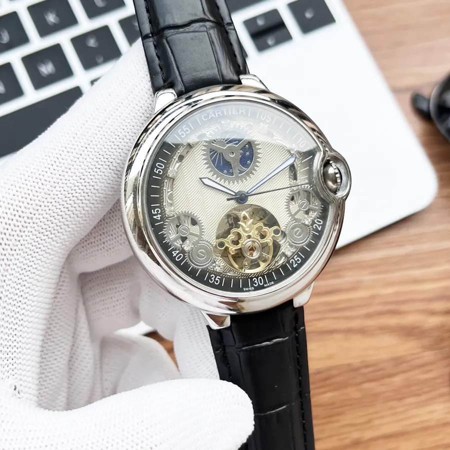 Cartier Men's Watch in Gold and Silver