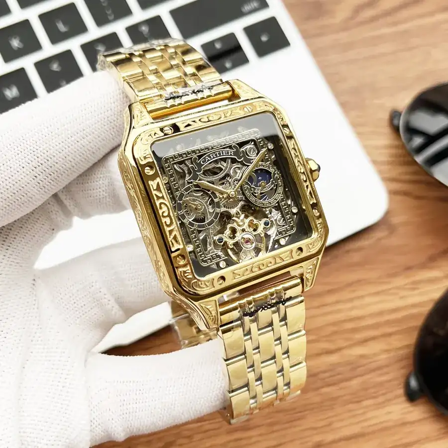 CARTIER Men's Watch in Gold and Silver