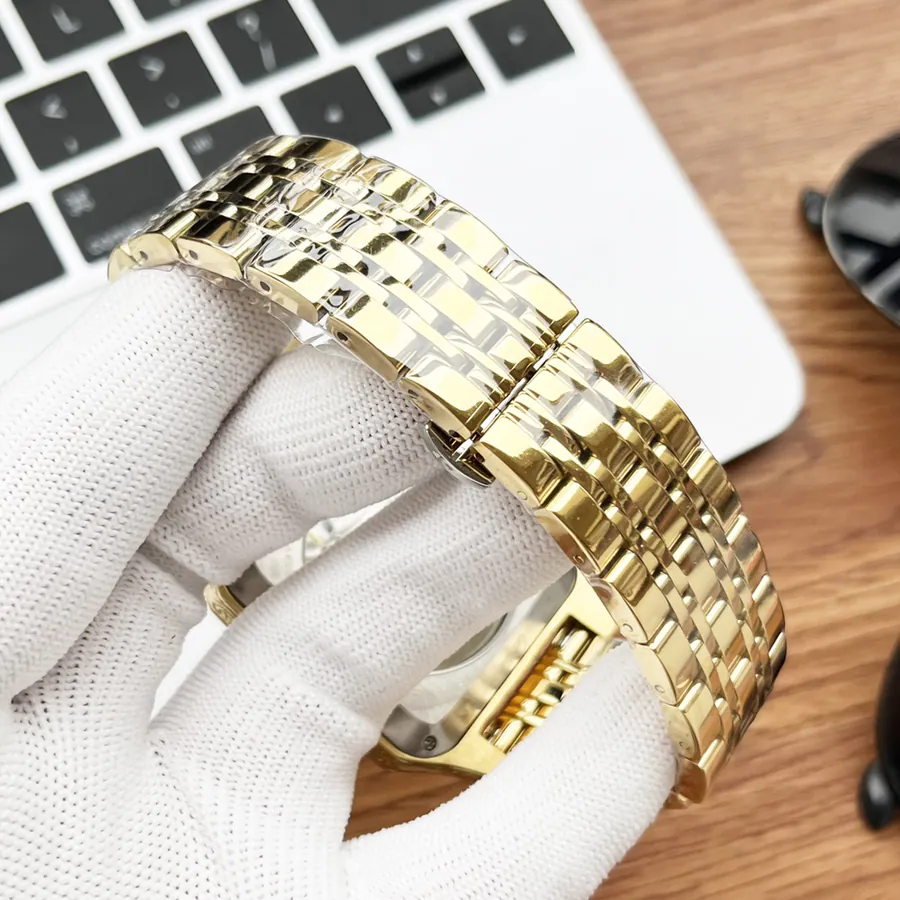 CARTIER Men's Watch in Gold and Silver