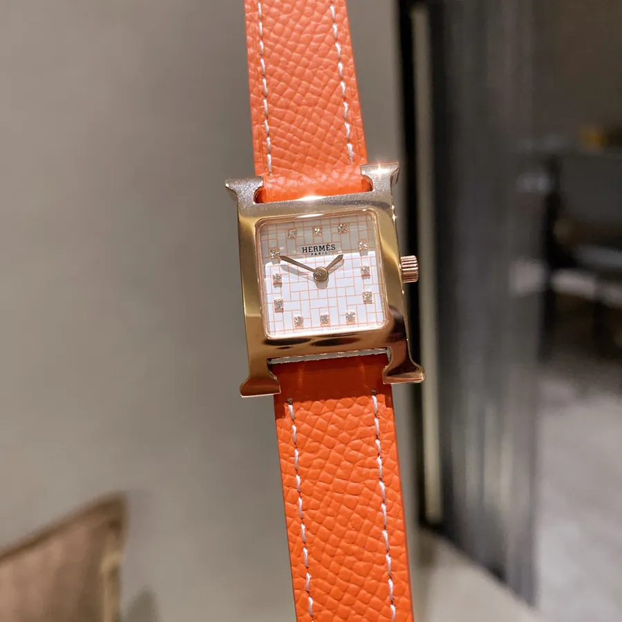 Heure H Watch with Leather Strap Medium Size