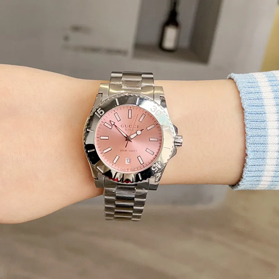 Gucci Dive Watch Neutral Design, Mirror Finish, 40mm