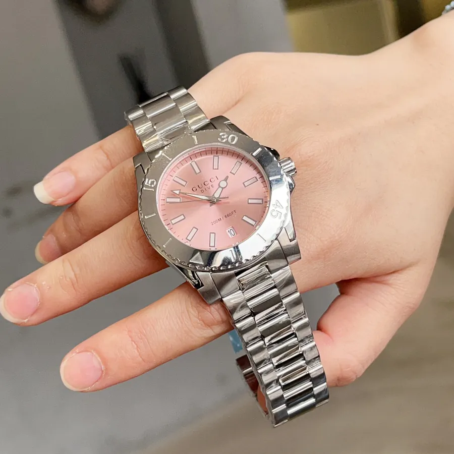 Gucci Dive Watch Neutral Design, Mirror Finish, 40mm