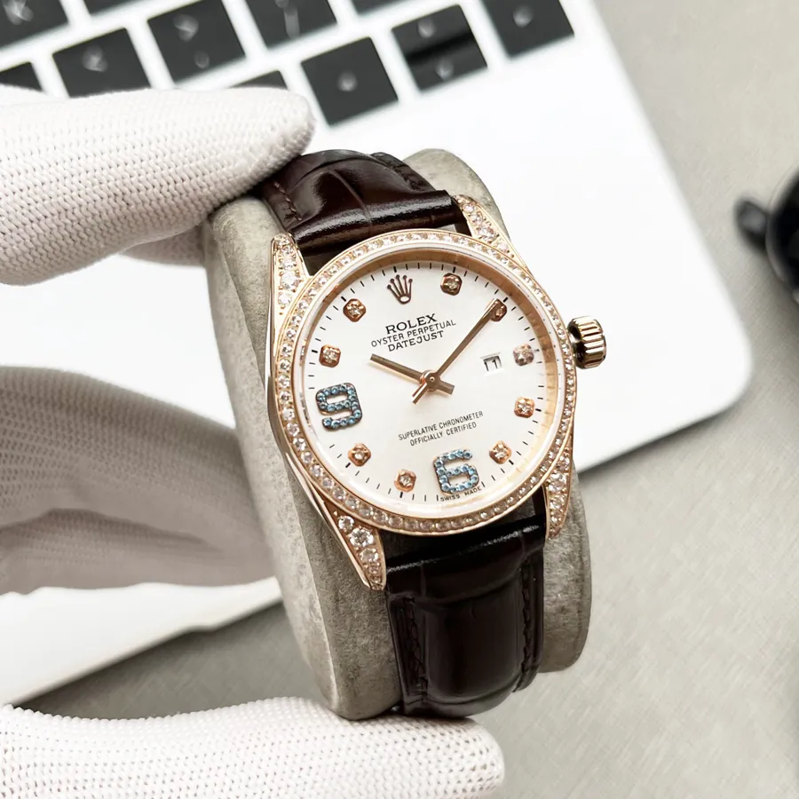 ROLEX Oyster Perligam, Elegant Timeless Watch