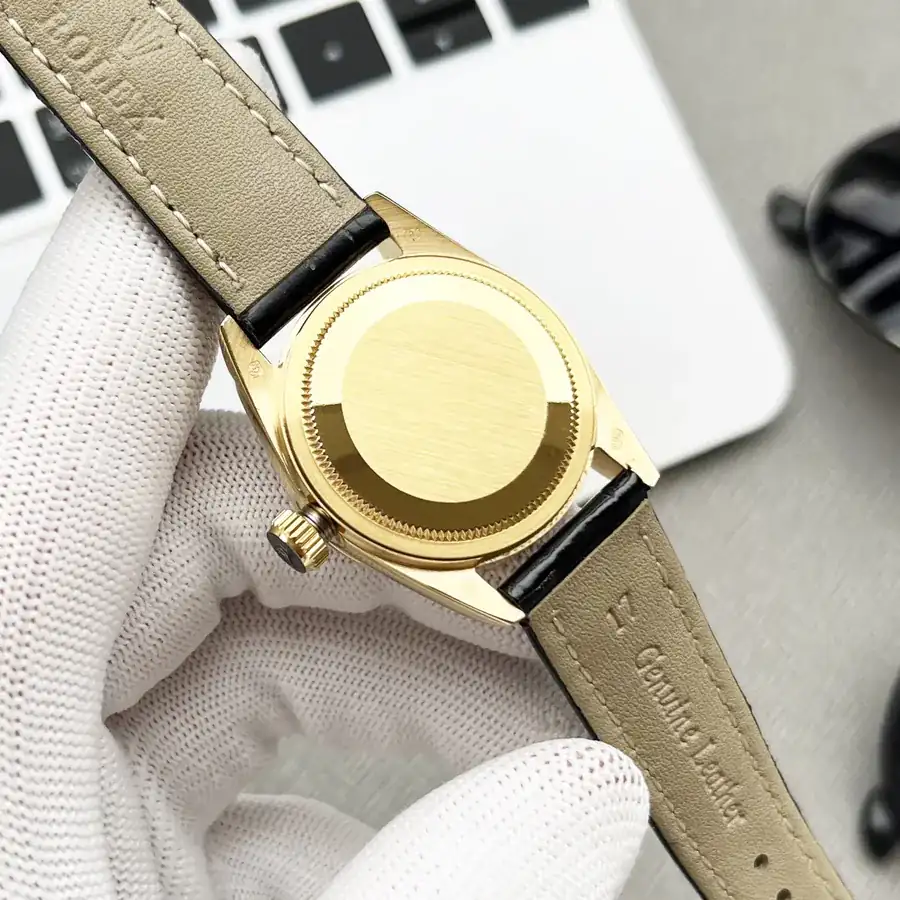 ROLEX Oyster Perlmaster, Elegant Timeless Design