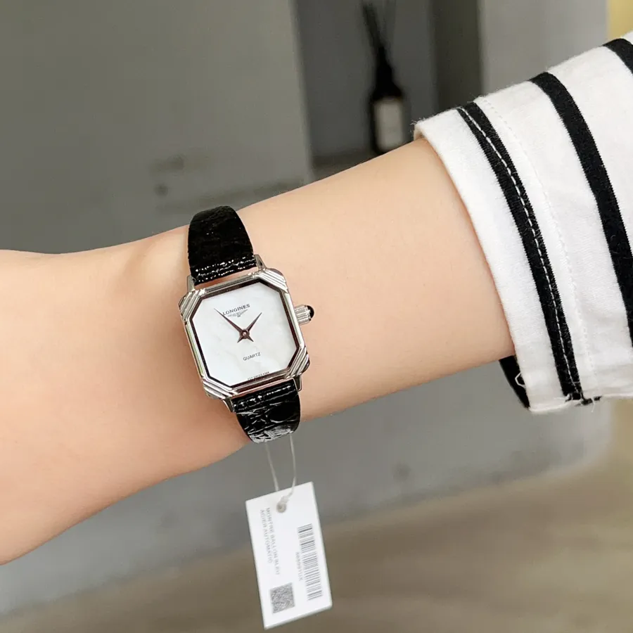 Vintage Longines Black Gold Watch Timeless Elegance