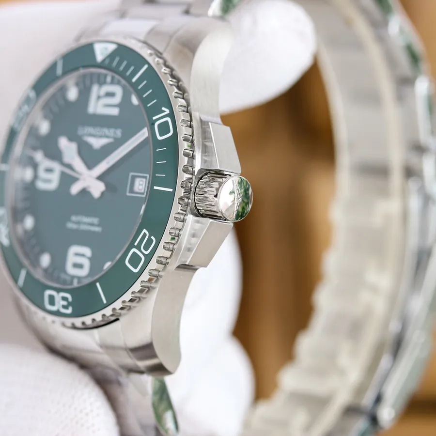 Longines康卡斯水中霸主 43mm尺寸 优雅腕表