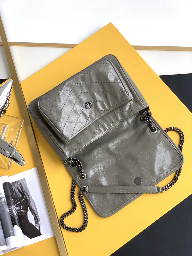 Niki Bucket Bag Silver Chain Medium Size