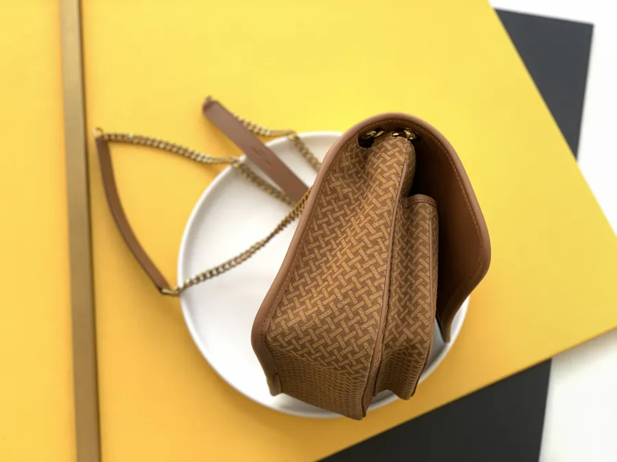 P680 Niki Family New Edition Bucket Bag with Grained Calfskin