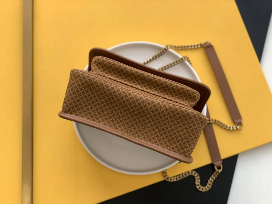 P680 Niki Family New Edition Bucket Bag with Grained Calfskin