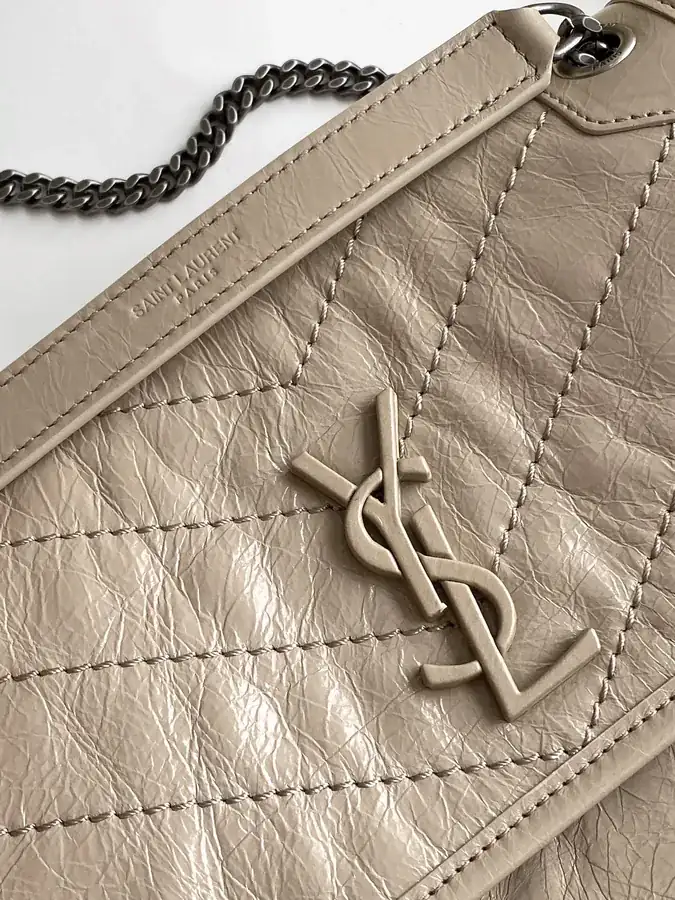 YSL Saint Laurent Premium Original Calfskin Series P680 Mini Clutch with Silver Chain and D Clasp