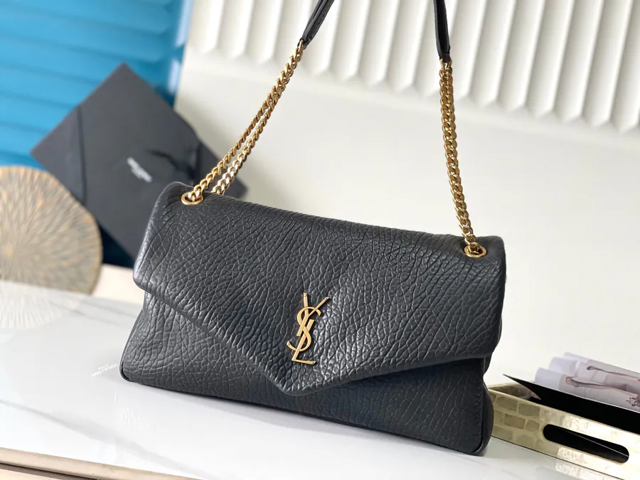CalyPSO Elephant Pattern Calfskin Chain Bag