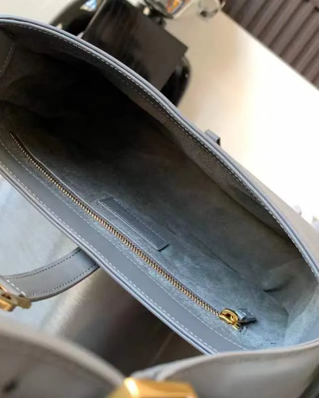 YSL Saint Laurent Premium Original Bucket Bag