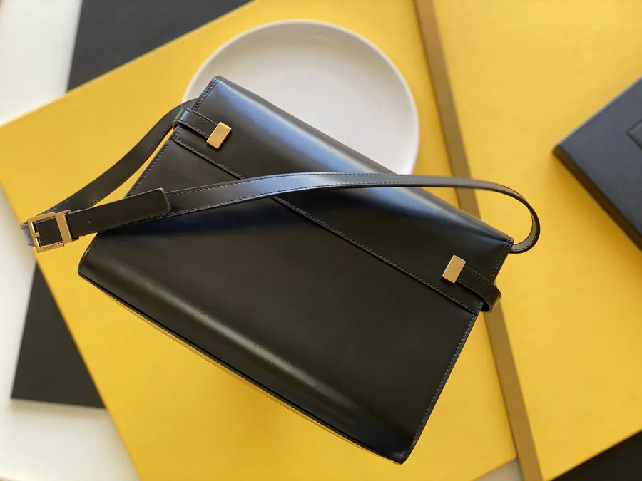 Y Family Original Leather Manhattan Bag