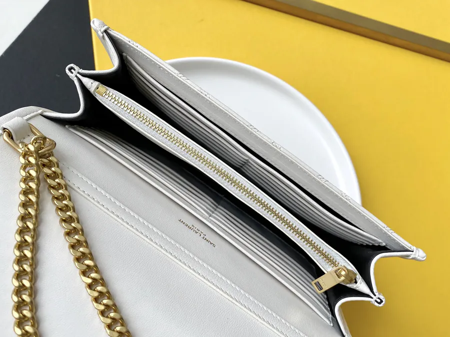 Chanel Diamond Pattern Chain Bag