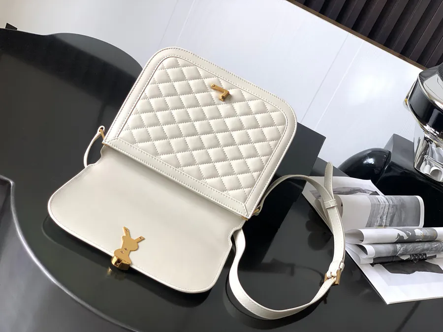 Solferino Bucket Bag in Grained Lambskin