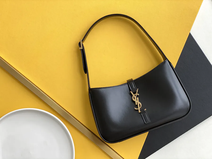 YSL Saint Laurent Luxury腋下包