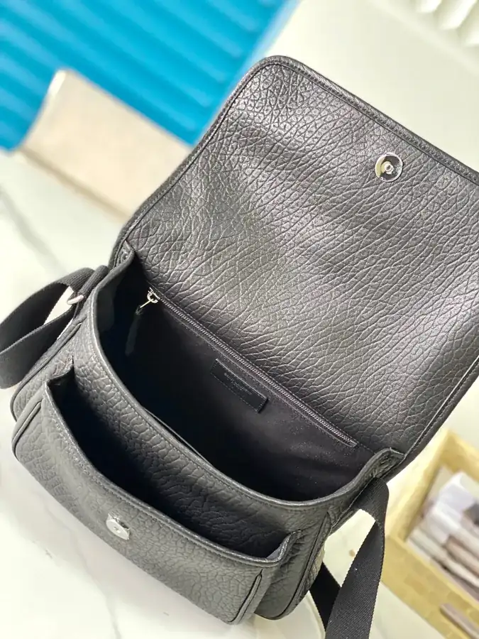 Niki Bucket Bag with Grained Calfskin and Gunmetal Clasp