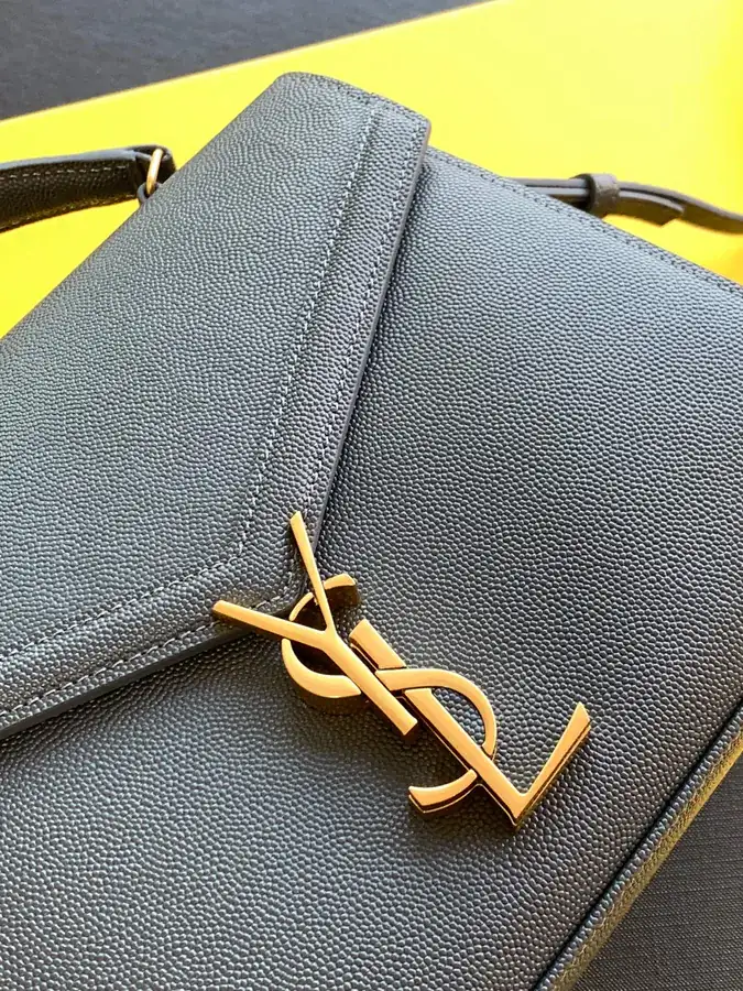 CASSANDRA Handbag Grained Calfskin Rotating Metal Clasp