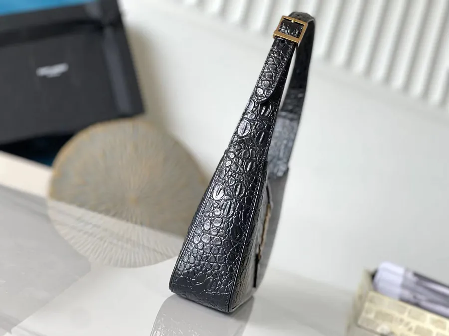 P600 Luxury Crocodile Skin Clutch