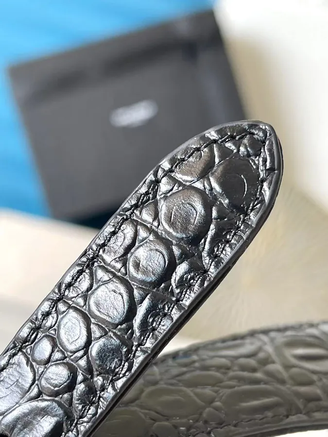 P600 Luxury Crocodile Skin Clutch