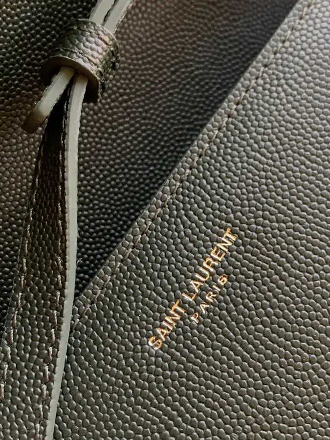 CASSANDRA Handbag Grained Calfskin Rotating Metal Clasp