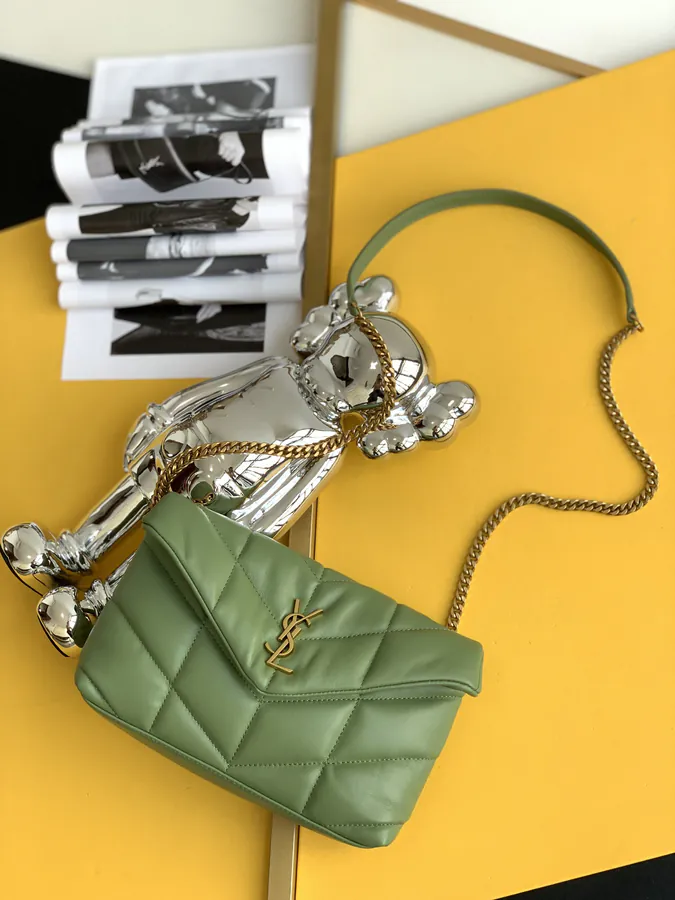 LOULOU PUFFER Small Space绗缝 Bag Grained Calfskin
