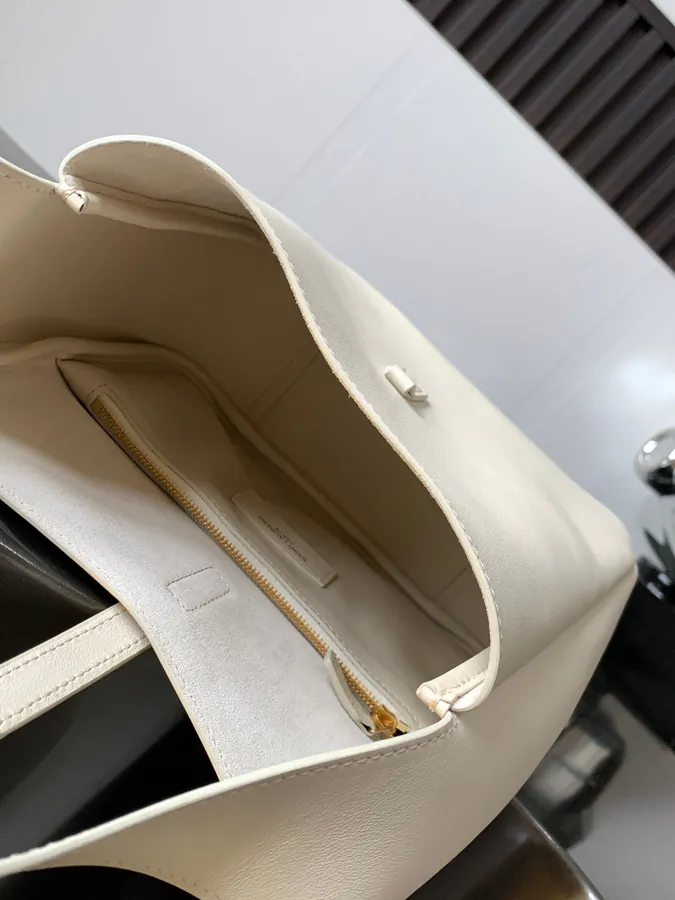 ROSE Autumn New Hobo Bag with Magnetic Box Packaging