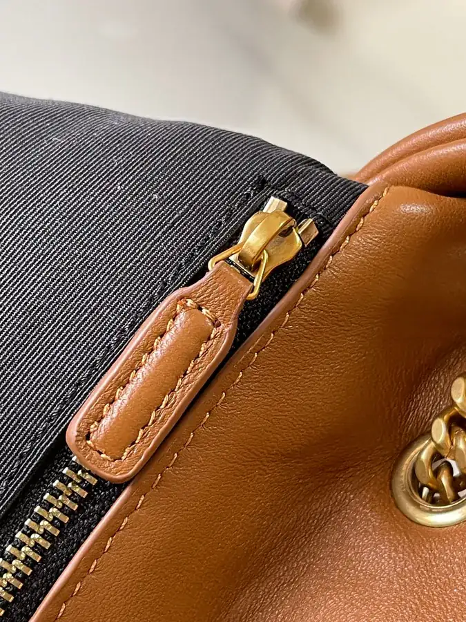 Loulou Puffer Mini in Caramel