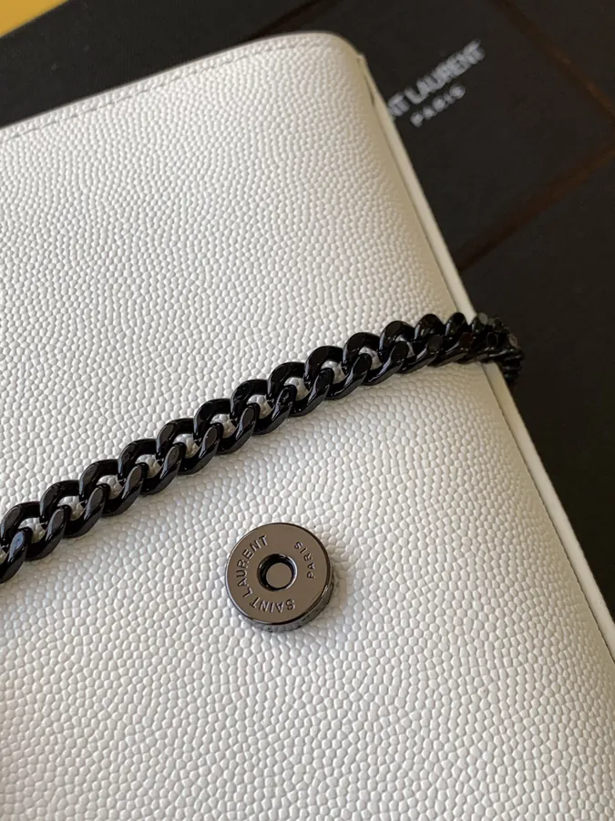 Accessory visual reference image