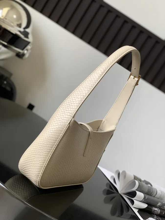 YSL Saint Laurent腋下包 657228浅杏蛇纹金扣