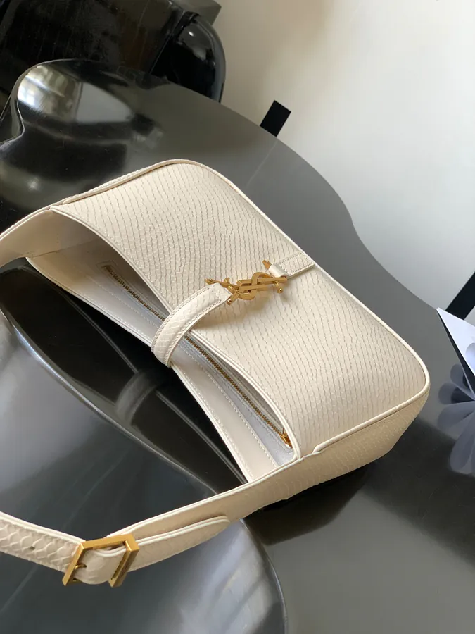 YSL Saint Laurent腋下包 657228浅杏蛇纹金扣