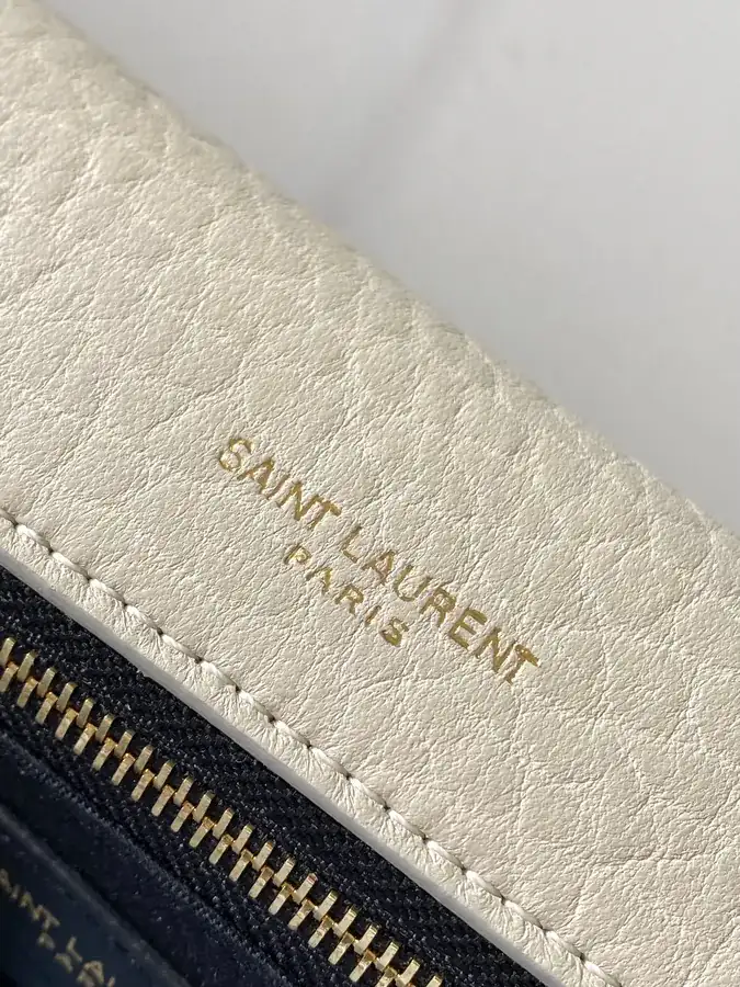 CalyPSO Elephant Skin Chain Bag