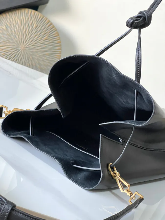 Y Brand Simple Style Bucket Bag with Logo